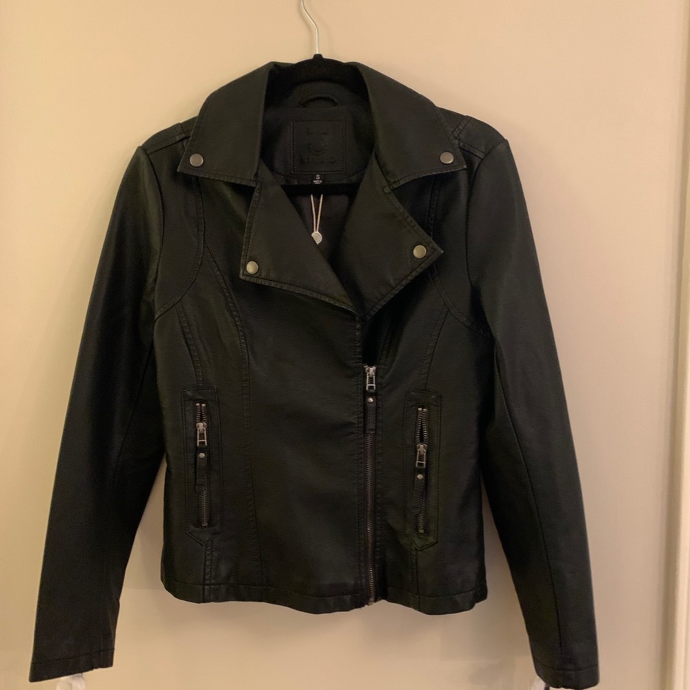 Faux leather jacket, black  Max Studio - small